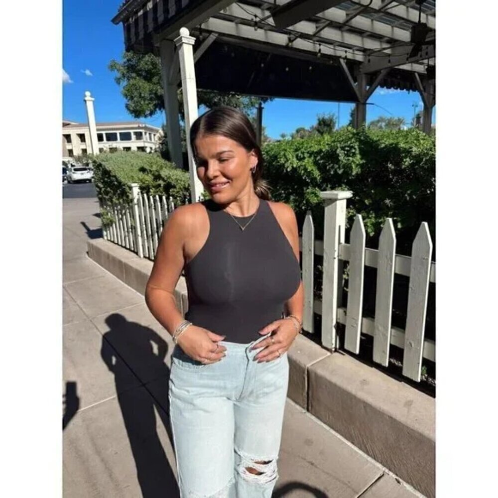 SKIMS Fits Everybody High Neck Bodysuit in Onyx Black Size XX-Small - Picture 9 of 16